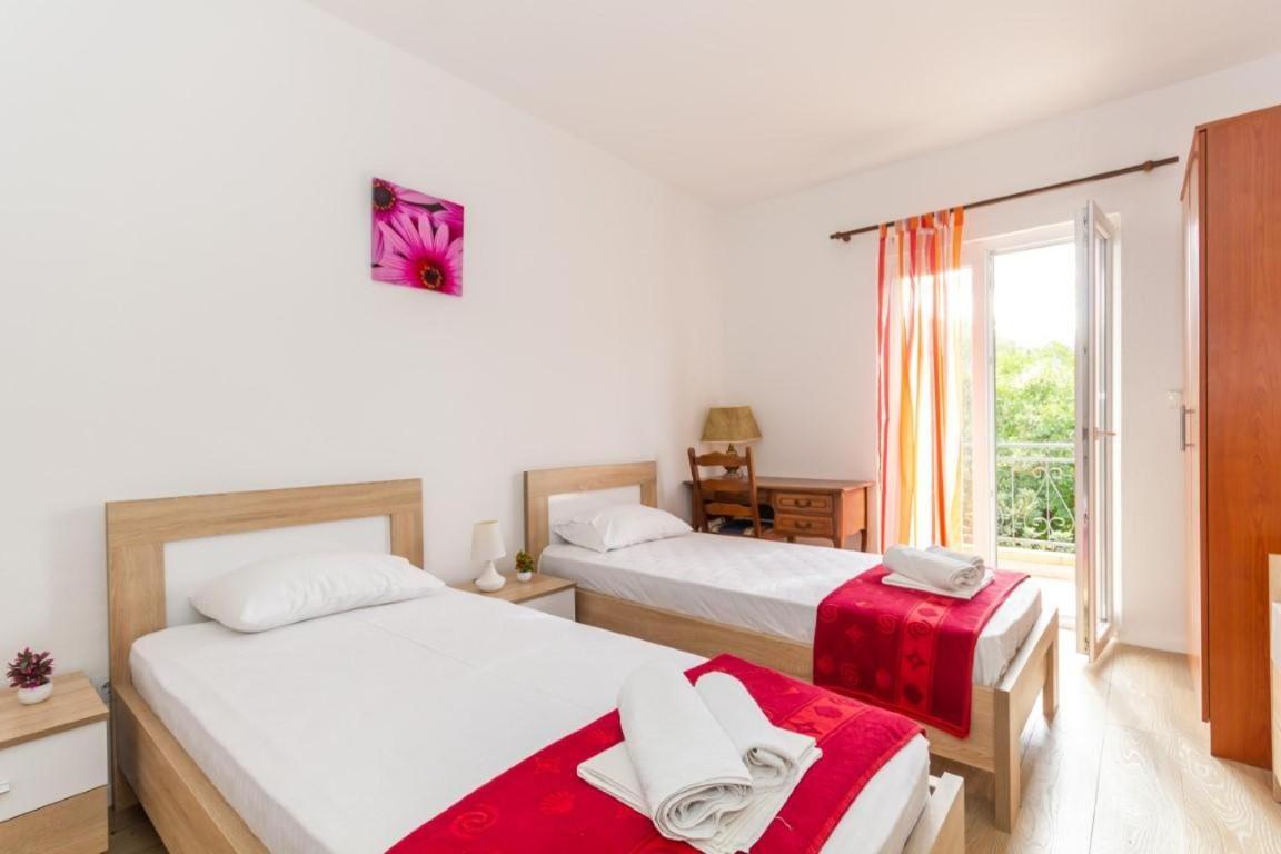 Apartments Forte Mare Herceg Novi Exterior photo