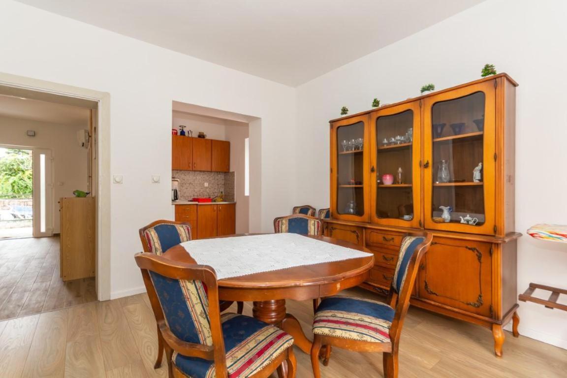 Apartments Forte Mare Herceg Novi Room photo