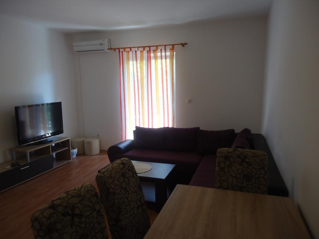 Apartments Forte Mare Herceg Novi Exterior photo
