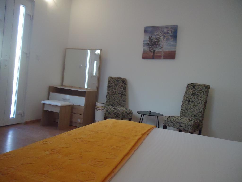 Apartments Forte Mare Herceg Novi Exterior photo