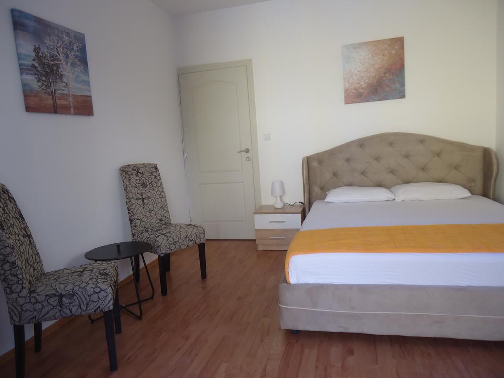 Apartments Forte Mare Herceg Novi Exterior photo